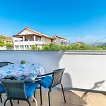 Sandy Family Apartment Lopar