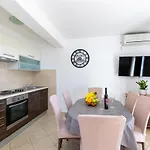 Apartament Spacious Apartments Near Sandy Beach Lopar Lopar