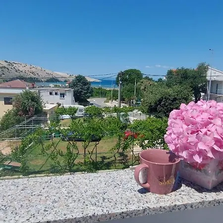 Sandy Family With Free Parking & Balcony Appartement Lopar