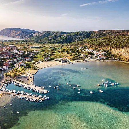 Lägenhet Dragan I Slavica 200 M Od Plaze S Terasom Lopar